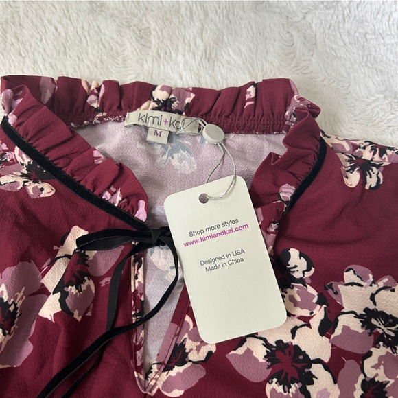 NWT Kimi & Kai Maternity Nursing Floral Tiered Panel Tunic Flutter Sleeve Medium - Picture 5 of 12